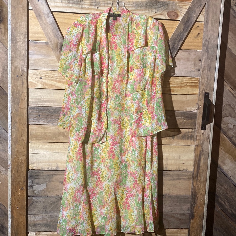 DN Design 2 Piece Floral Pleated Ruffle Hem Dress Size 18W